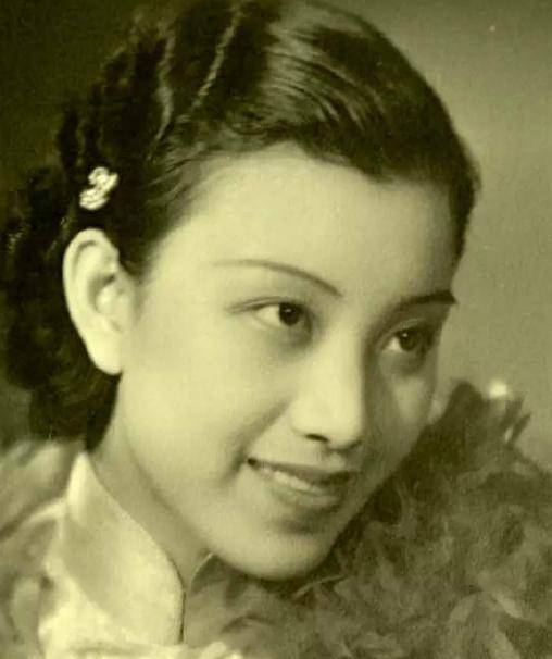 她爱上凤凰男,不顾家人反对倒贴下嫁,无奈还是惨遭抛弃_孔令仪_宋美龄