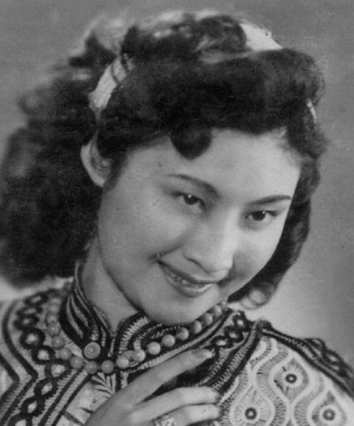 京剧名伶言慧珠:三段婚姻,三次自杀,47岁悬梁自尽无人救她