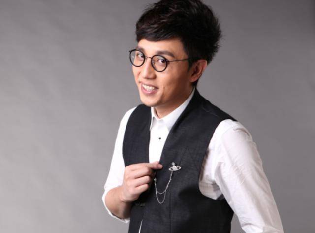 从巅峰跌落的华少和朱丹,如今被群嘲,他们经历了什么?