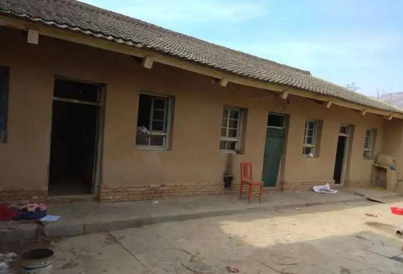 北大王青松:承包2500亩荒山隐居11年,花光350万积蓄后想回归社会