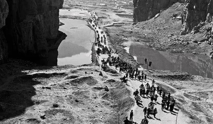 1960年红旗渠引水工程:总设计师吴祖太27岁牺牲,杨贵当众哭出声