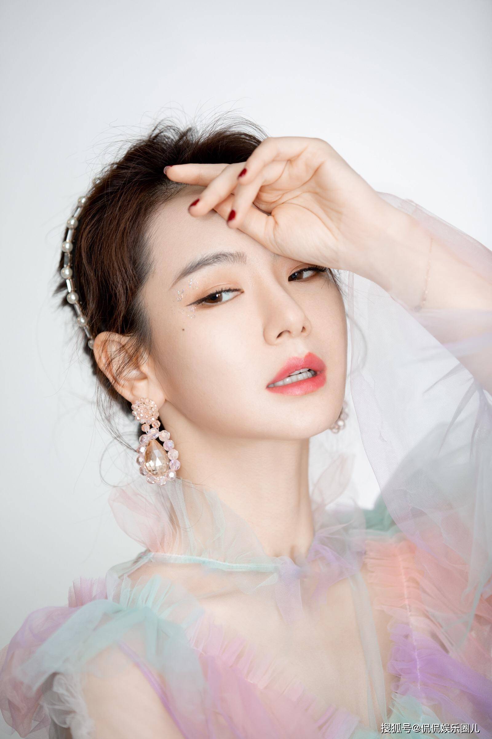 戚薇,这身材是真的绝!