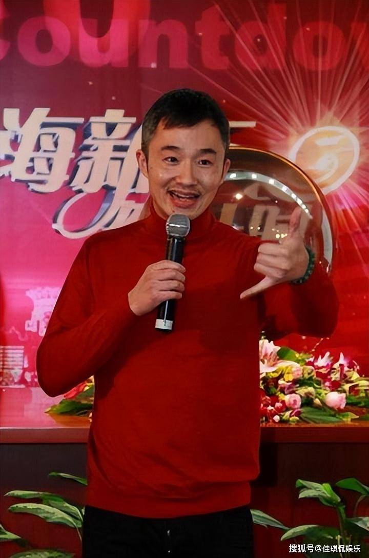 上海电视台主持人程雷图片