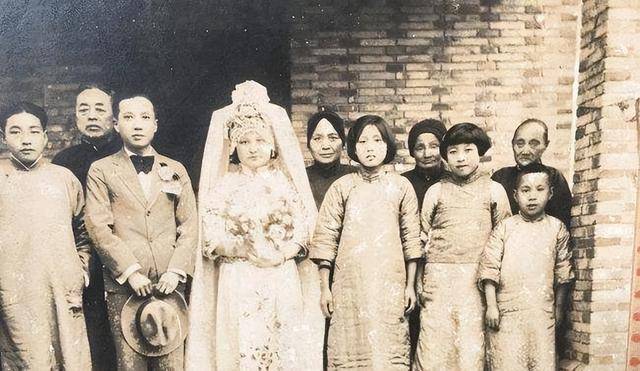 被潘达于埋在了自家地底,上交时获奖两千万元_潘家_潘祖荫_文物