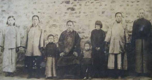 最后1位女词人,12岁时做了一件事,吓得夫家退婚_袁世凯_英敛之_中国人