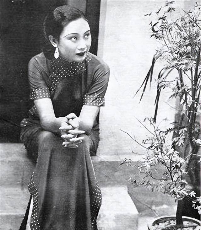 她做别人情妇3年;忍辱终盼团聚,丈夫却离她而去_胡蝶_戴笠_电影