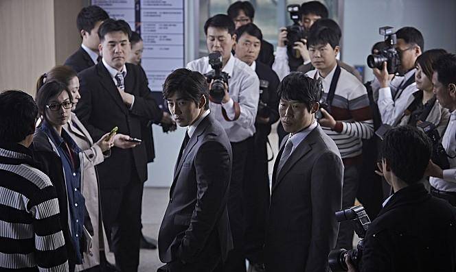 深入人心的演技,广告费与宋慧乔相差无几,甚至一度被媒体称为沈银河的