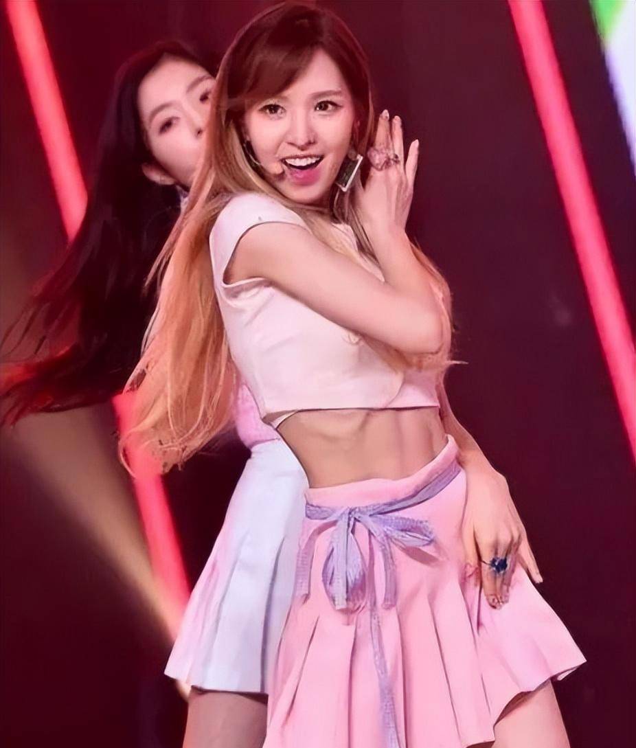 泫雅自曝一天只吃一块寿司,一月晕倒12次?为显瘦,爱豆拼命了