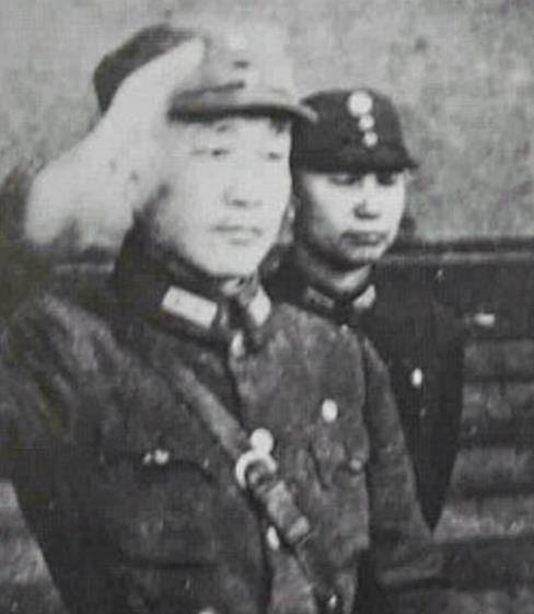 蒋介石_王世高_国军