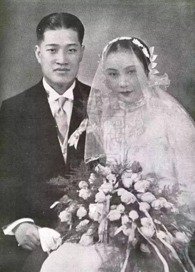 胡蝶:旧上海"三连冠"影后,丈夫与其分别四年,仍不离不弃