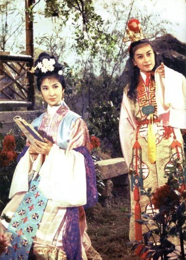 频遇渣男,数次自杀,香港红星演遍悲情女子,年芳三十香消玉殒