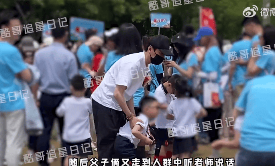冯绍峰陪儿子参加运动会显父爱,想想帅如缩小版赵丽颖,戴墨镜引争议