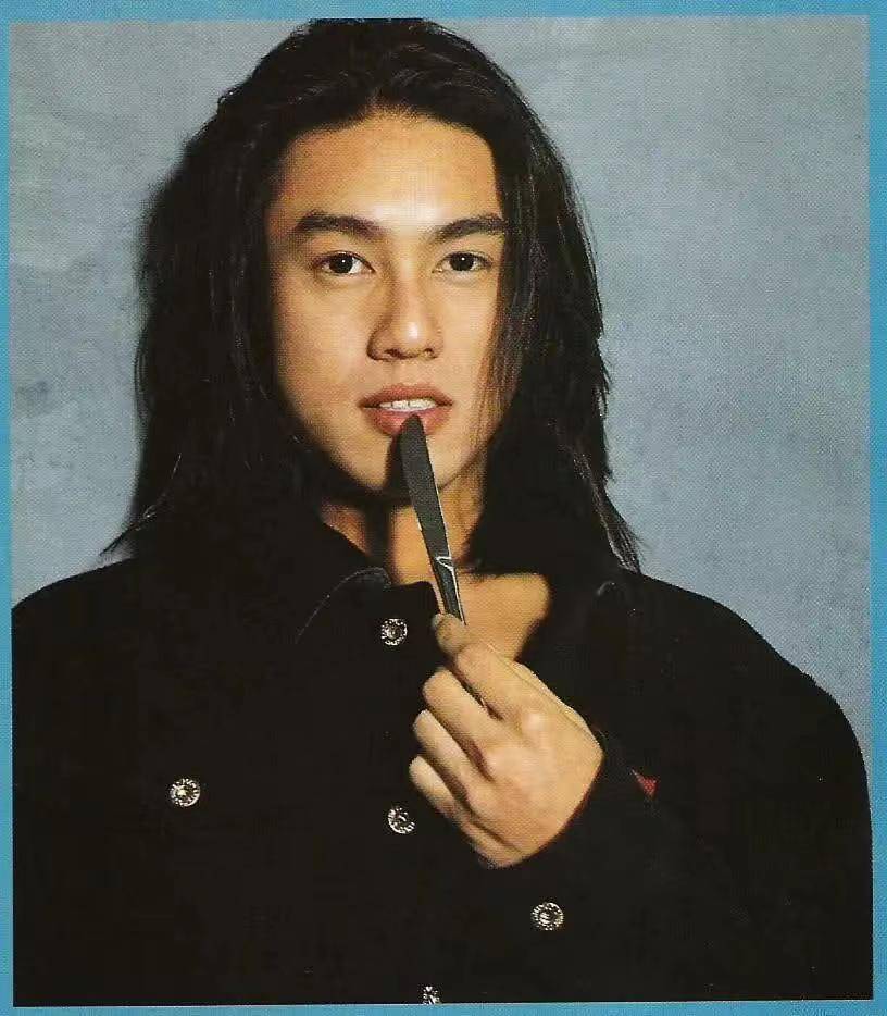 这11位男星,年龄不相上下,看脸却像差着辈分_潘玮柏_陈冠希_余文乐