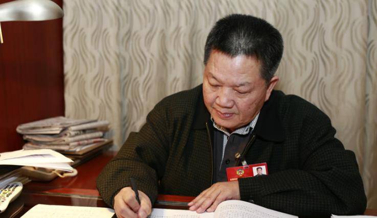 林贤顺:80年代驾机穿越台海,躲过12架战机追杀,九死一生回大陆
