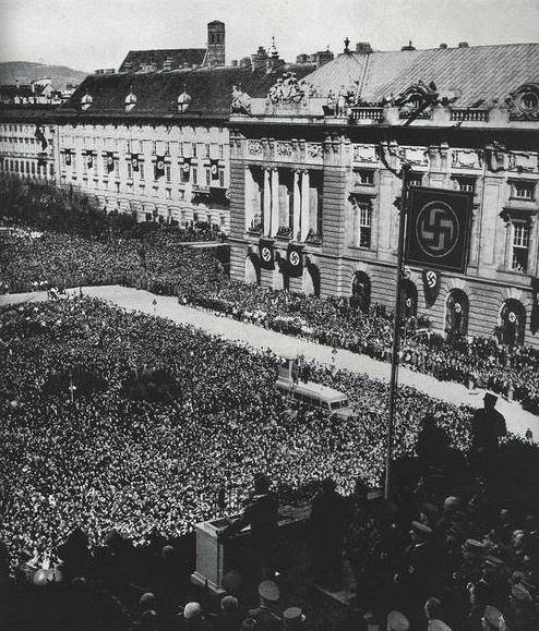 二战前,奥地利为何兴高采烈地与德国合并?