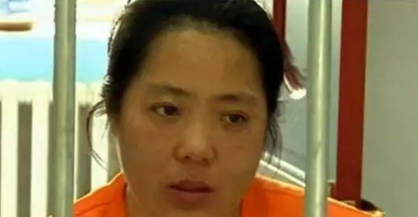 被爱情抛弃的少妇背负四条命案,背后真相令人发汗