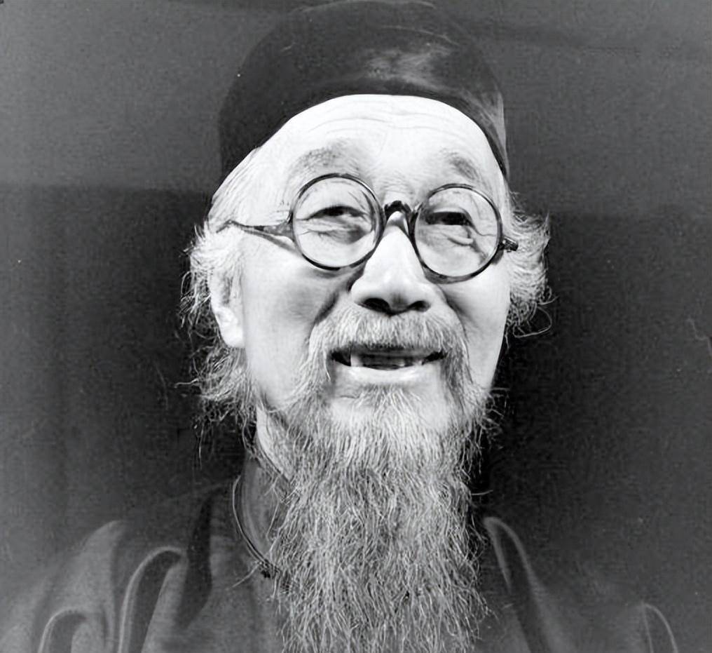 1989年,专家清理霍元甲尸骨时,意外发现霍元甲的真正死因