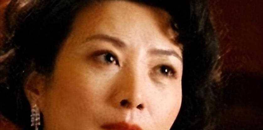 王静_艺术_角色