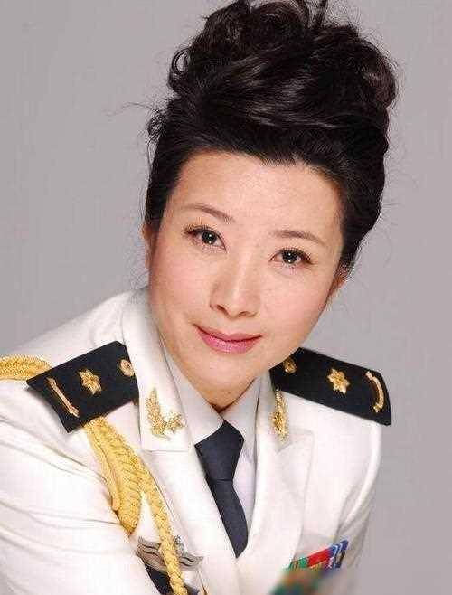 王静_艺术_角色