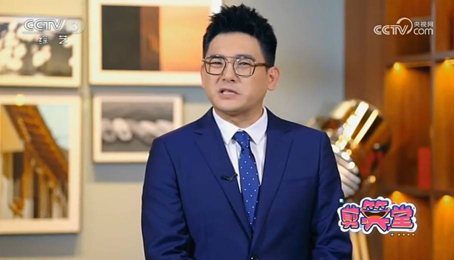 宫岩:不用再给朱迅当下手,入职央视18年终有一档专属自己的节目