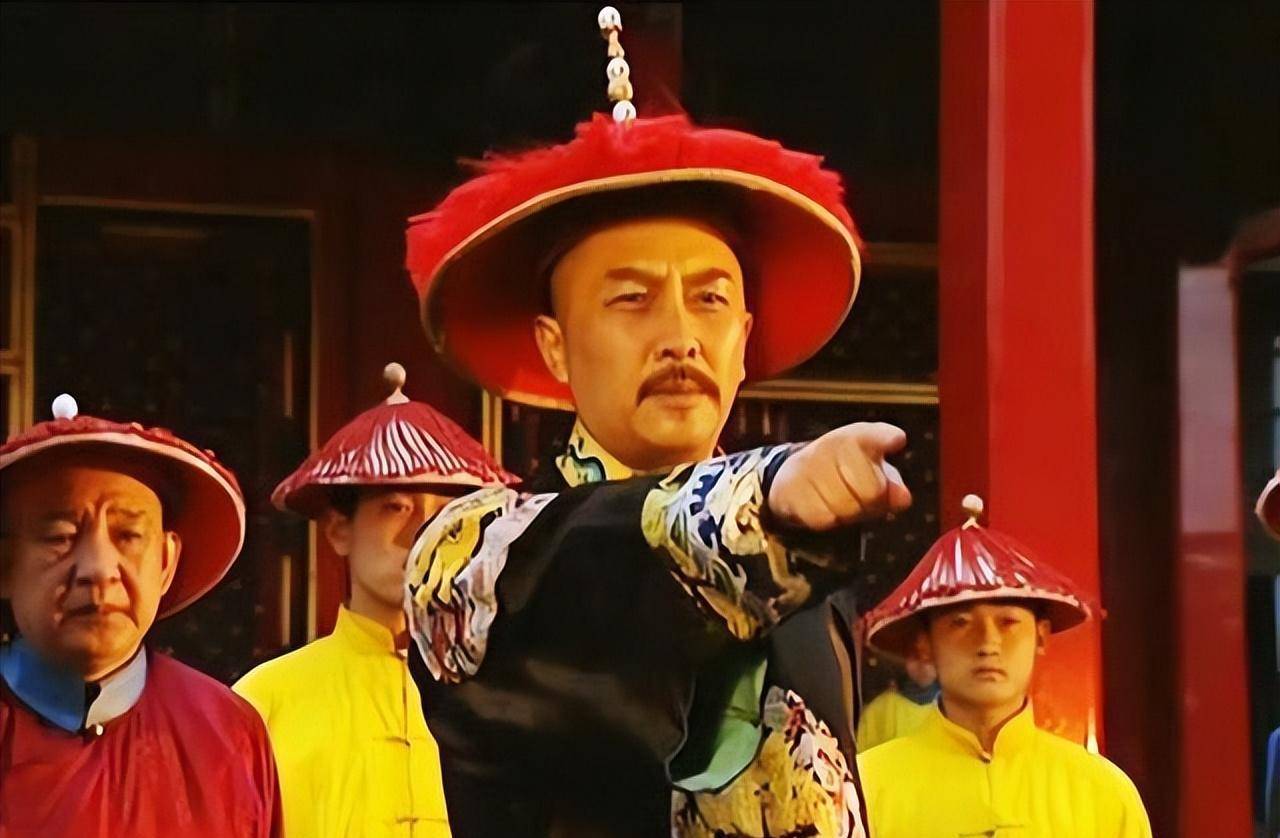 张廷玉:父子双宰相,一门八翰林,大清276年唯一配享太庙的汉臣