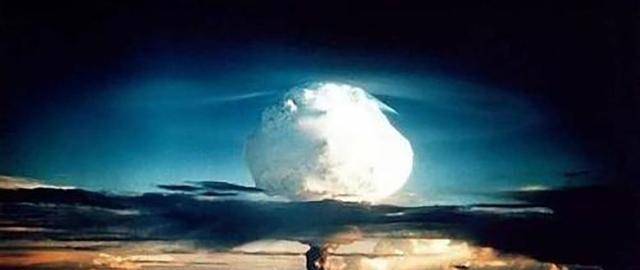 1967年,中国第一颗氢弹试爆成功,法国总统勃然大怒,痛斥专家