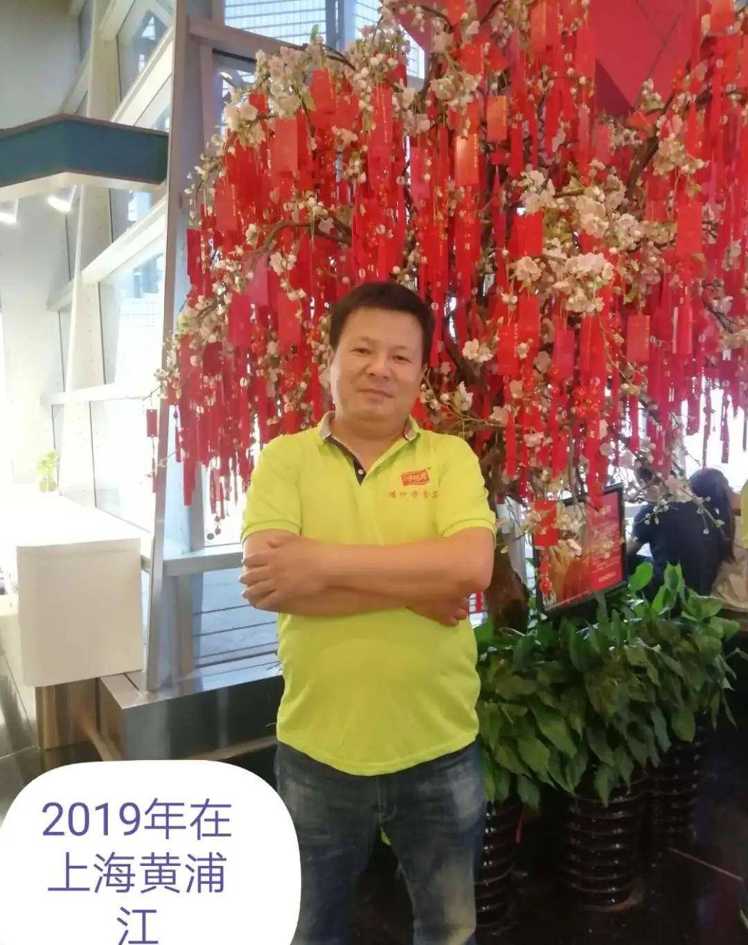 我的母校社旗县大冯营乡张庄小学,如今已成为一片绿油油的庄稼地