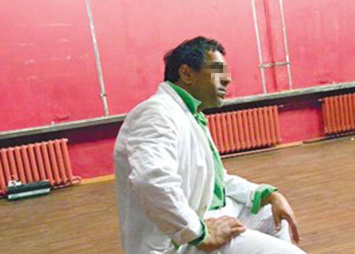 在阿克毛被执行死刑前夕,不仅是英国媒体在不断向我国施压,英国首相