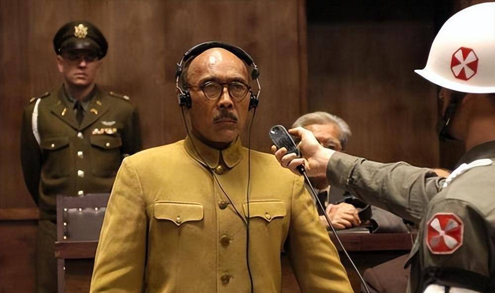 就是他,给冈村宁次做了无罪辩护,晚年众叛亲离十分凄凉