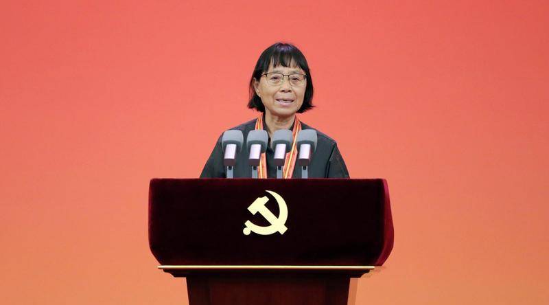 张桂梅:被写进共和国简史,却因一句话遭网暴,发生了什么事情