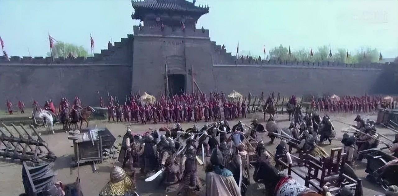 1402年,铁铉割耳削鼻,寸磔而亡,朱棣:流放其子,妻女充入官妓