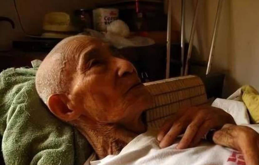 1997年,八旬老汉与新找的老伴儿聊天时,吃惊道:我以前就娶过你_邱大明