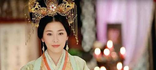 她们分别嫁给了谁?