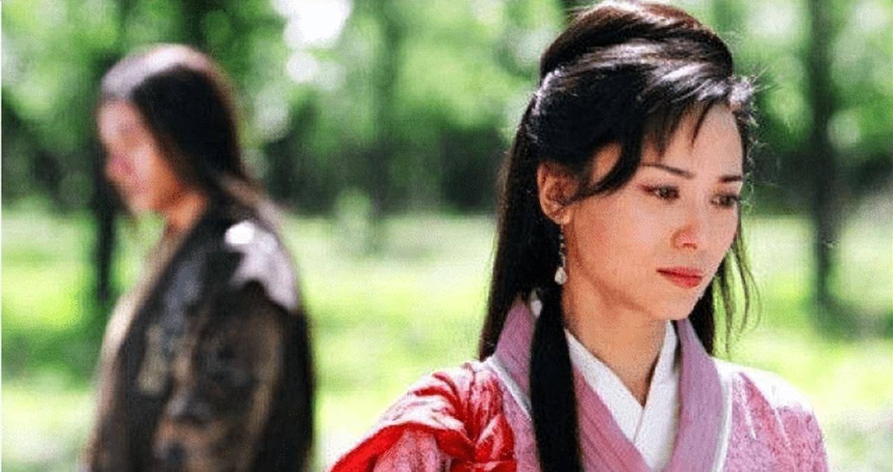 范蠡辅助勾践打败了吴国,庆功宴当晚,他留下赏赐的钱财不辞而别