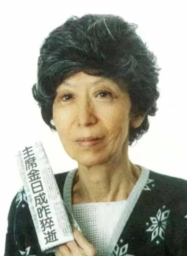 没吃没喝没房,张爱玲嫁给大29岁美国老头赖雅,是真爱还是无奈