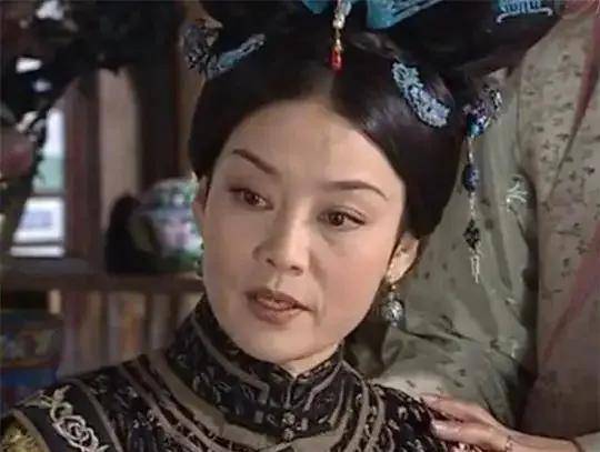 57岁康熙亲自跳舞为她祝寿,连康熙亲妈都要靠后,孝庄:我不如她