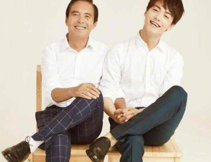 1991年,马天宇母亲用他买的药身亡,成了马天宇一生的童年阴影