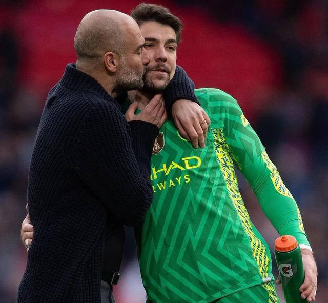 曼城替补门将连扑3次力挽狂澜,新合同在望_莫雷诺_比赛_埃德森