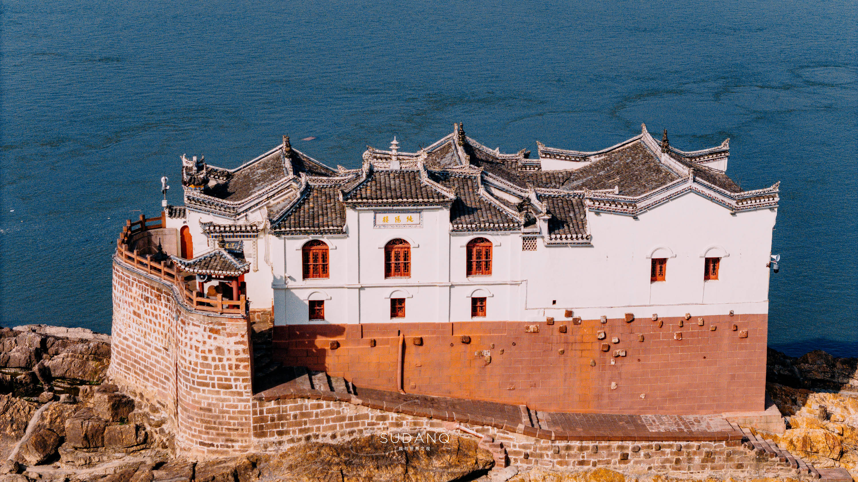 中国最强钉子户就在湖北鄂州!百年古建,屹立长江700多年