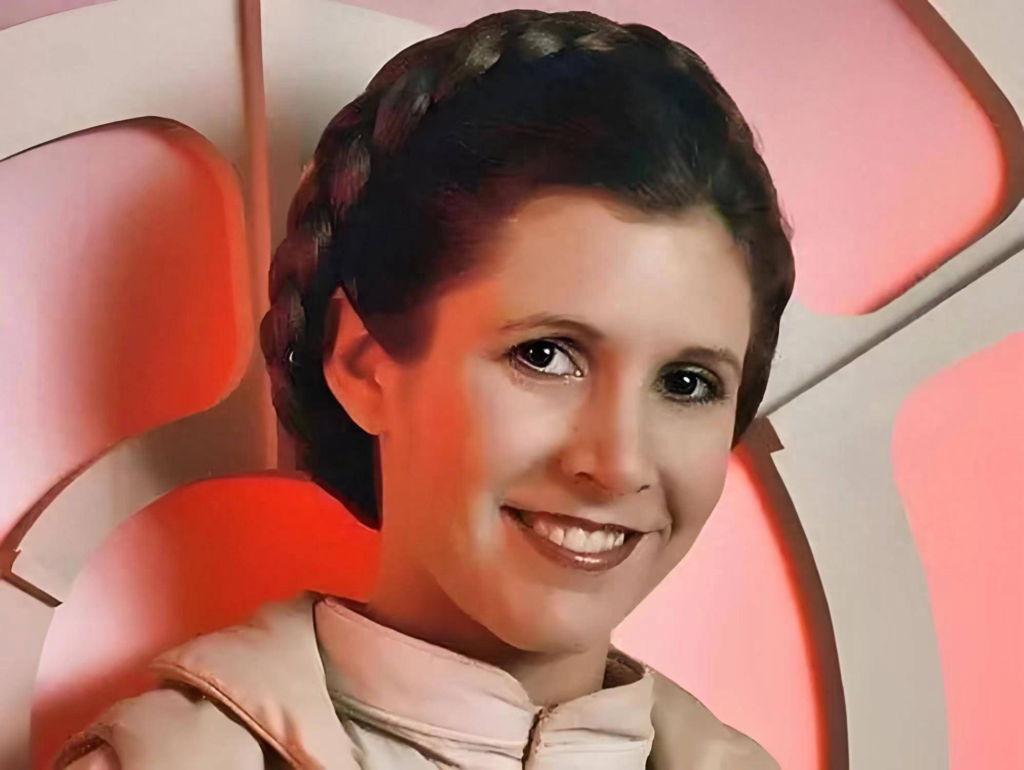 爆"莉娅公主"私下找男星帮破处 曾骗男友有性经验