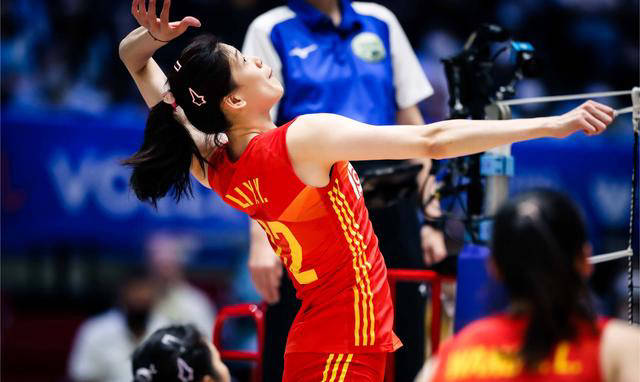李盈莹出色表现助中国女排战胜韩国,备战巴西站世界女排联赛