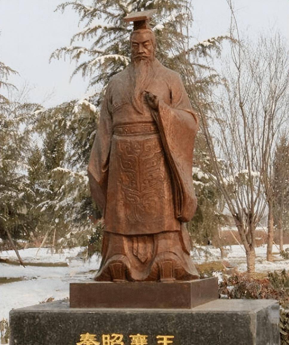 宣太后亦非等闲之辈,为了摆脱赵武灵王借助秦王稷干