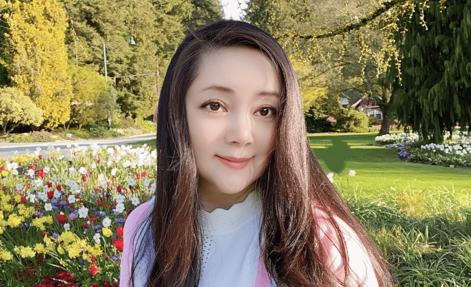 "薛宝钗"张莉:因《红楼梦》走红,当红时远走他国,她后悔吗?