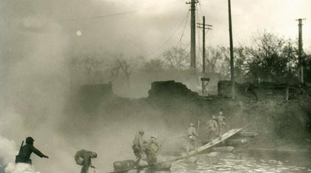 右路以日军第6师团主力由箬溪向武宁东北彭位仁之第73军,李玉堂之第8