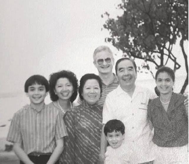 "中国首富"包玉刚:4个女儿分别嫁到4国,产业由4个女婿继承