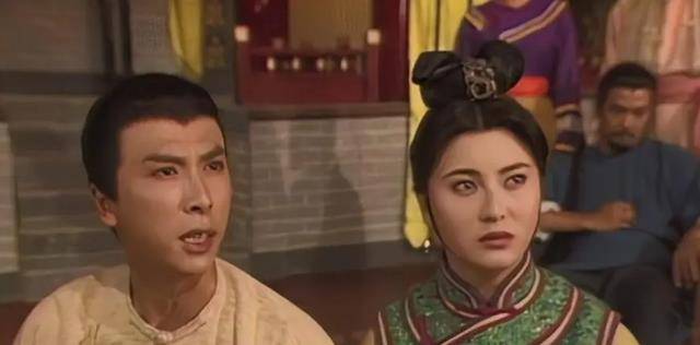 后来,洪熙官将从少林学到的工字伏虎拳,铁线拳,与方七娘的虎鹤双形拳