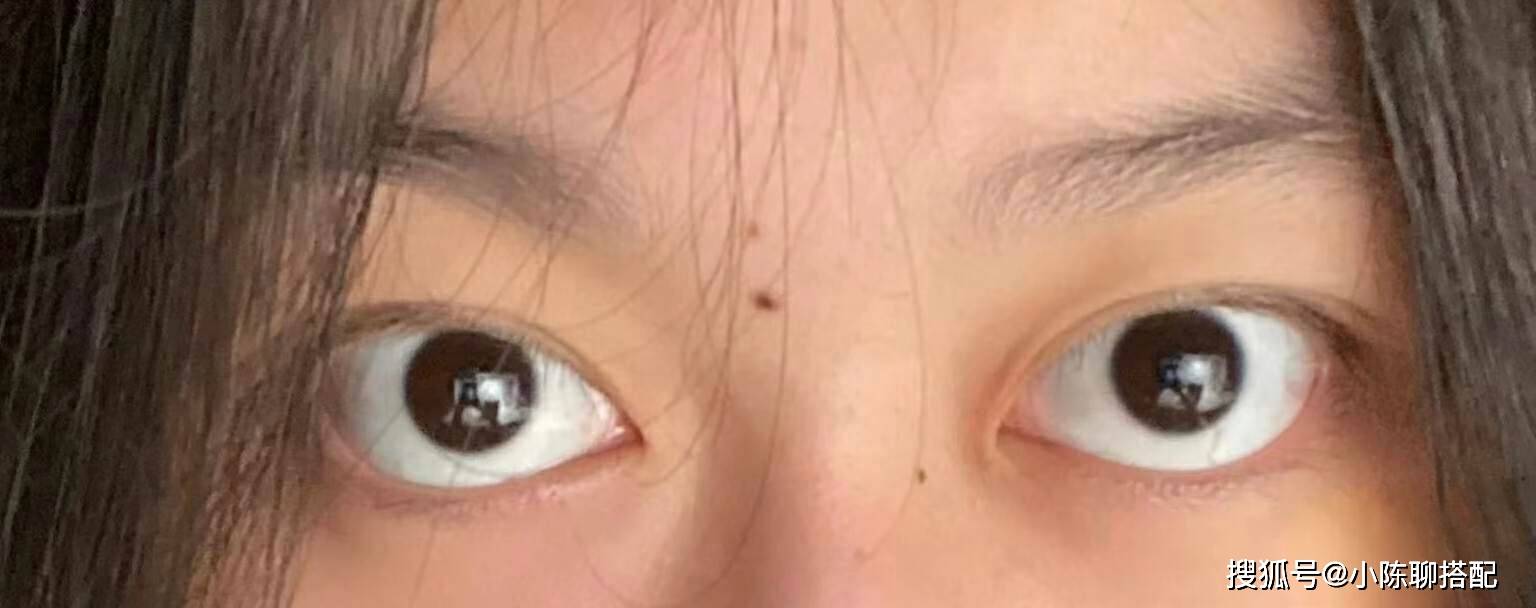 看以下几组对比图就懂,太凶狠_眼睛_瞳仁_眼线