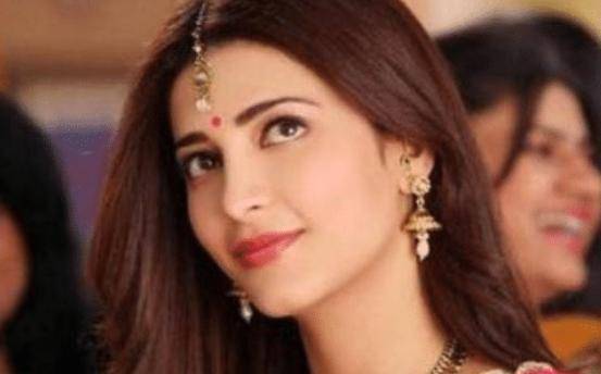 印度最"富"村庄 美女多, 每家屋顶有飞机, 男人一辈子