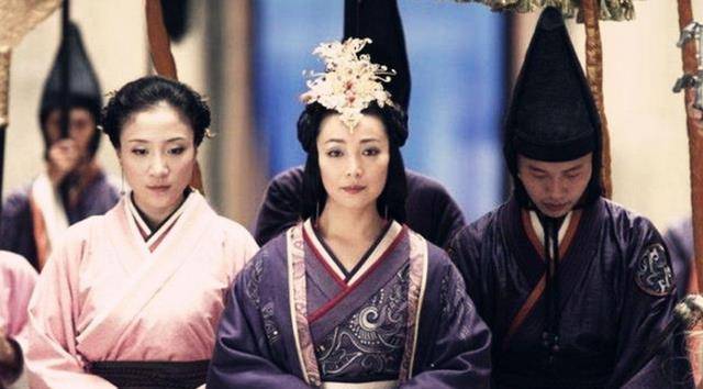 刘子业看上自己亲姑姑,深夜召见后强行霸占,其荒唐历史上独一份