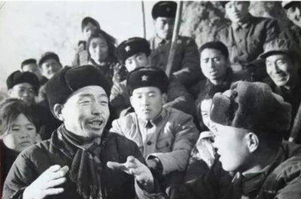 1953年《人民日报》寻"失踪"特等功臣,河南一服务员:我就是